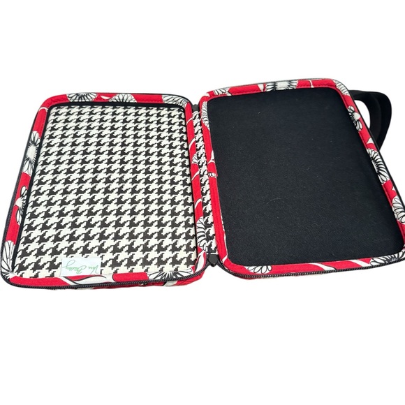 Vera Bradley Red and Black Floral Laptop/tablet bag - Picture 6 of 7